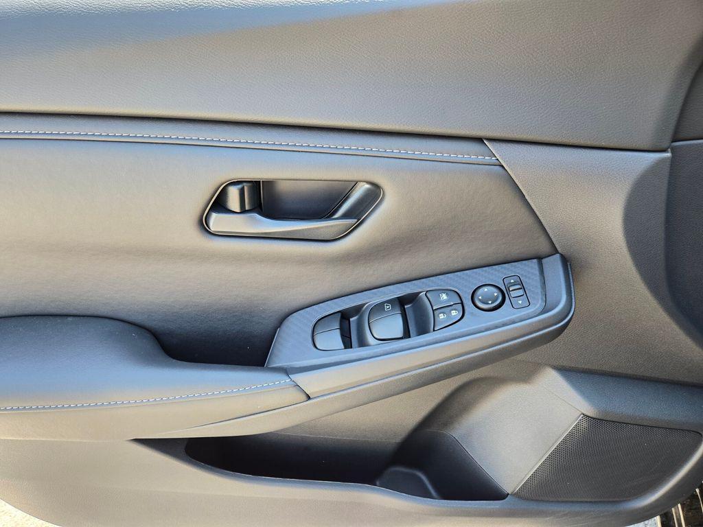 new 2025 Nissan Sentra car, priced at $21,702
