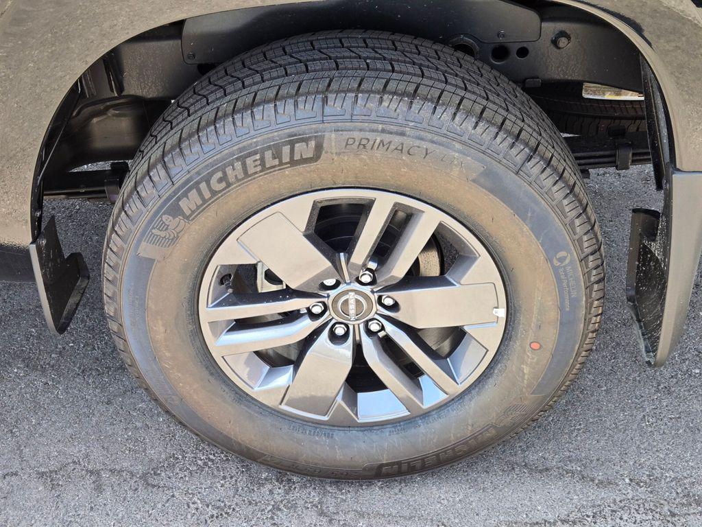 new 2025 Nissan Frontier car, priced at $31,020