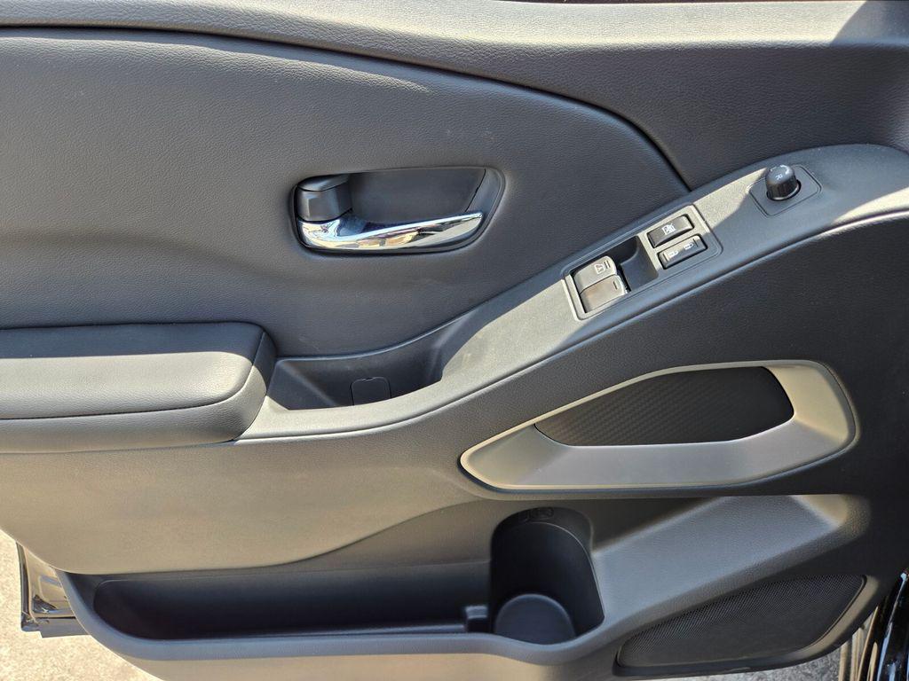 new 2025 Nissan Frontier car, priced at $31,020
