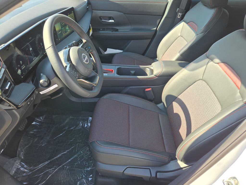 new 2025 Nissan Kicks car, priced at $25,066