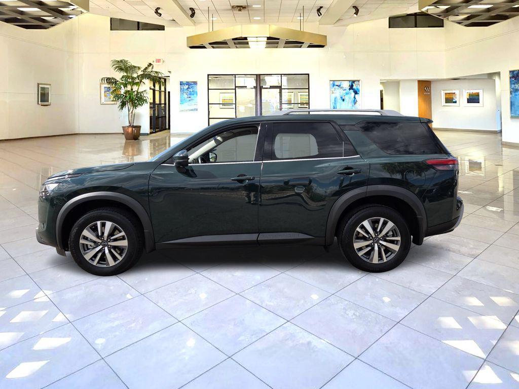 used 2024 Nissan Pathfinder car, priced at $33,000