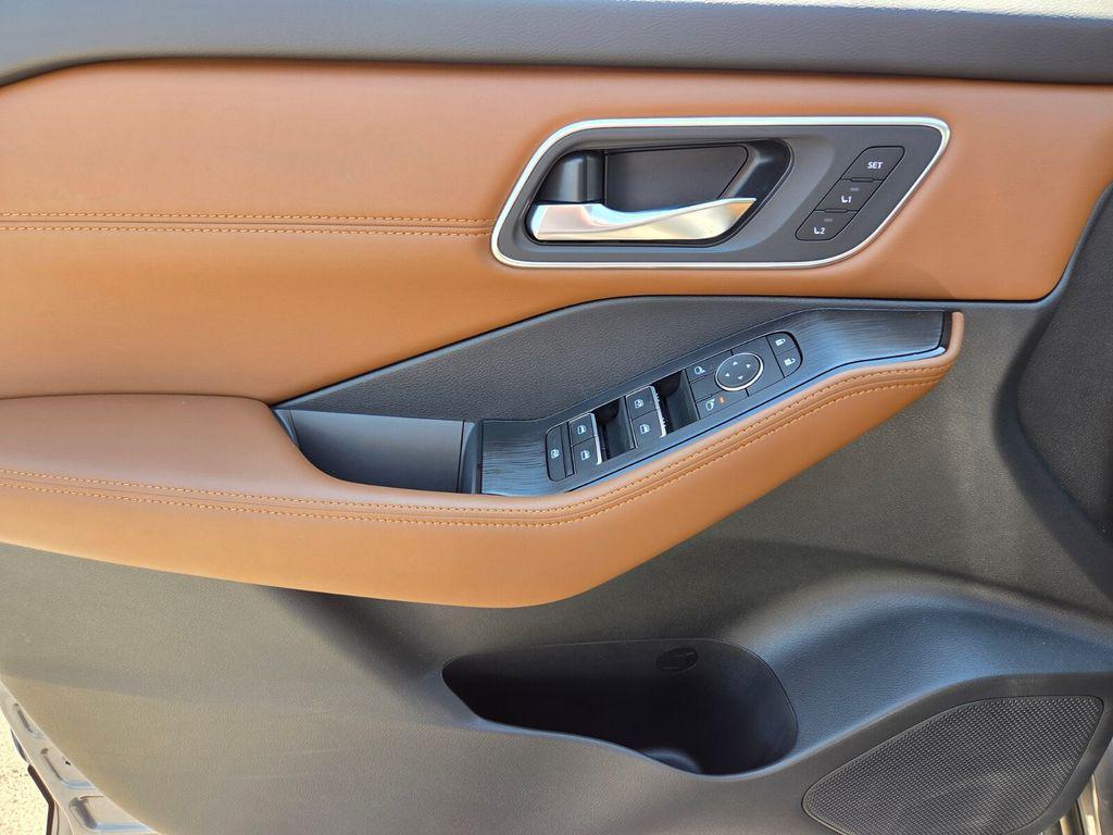 new 2025 Nissan Rogue car, priced at $37,516