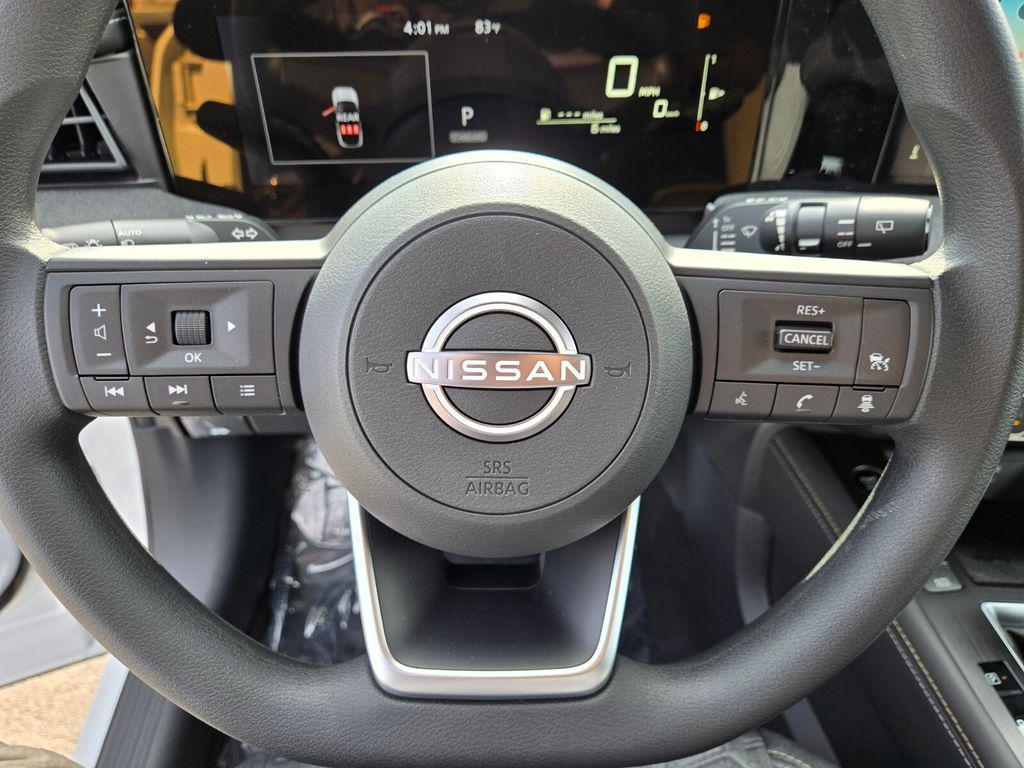 new 2025 Nissan Kicks car, priced at $24,885