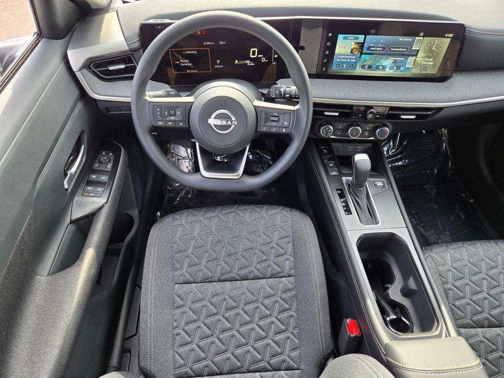 new 2025 Nissan Kicks car, priced at $24,885