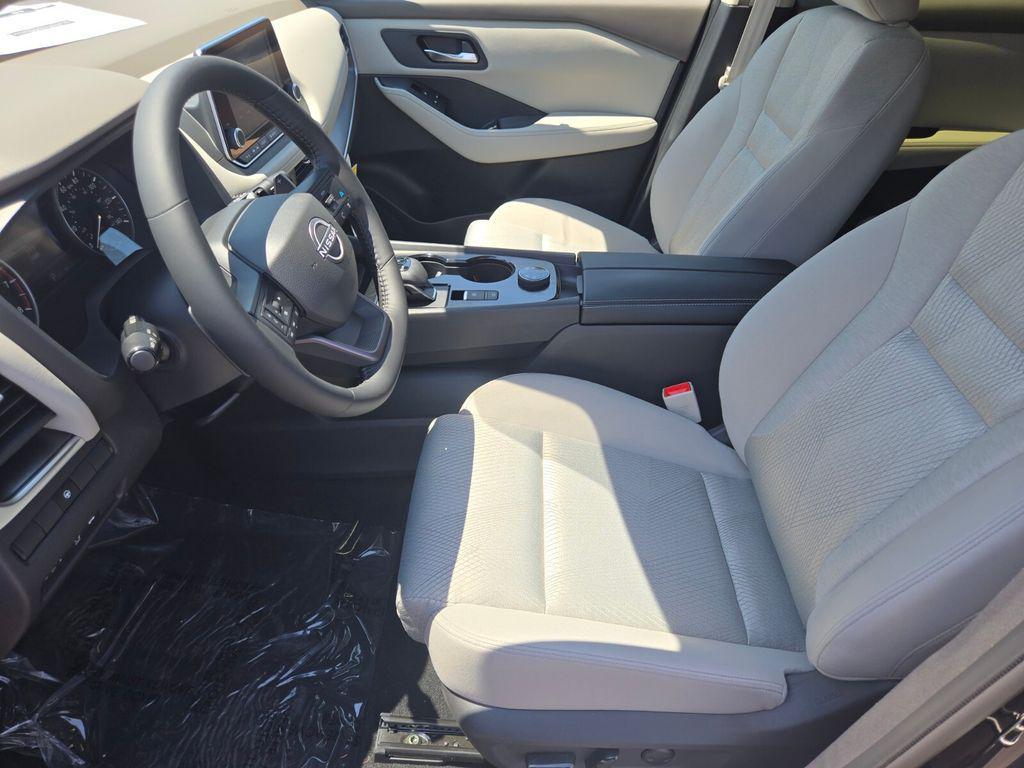 new 2025 Nissan Rogue car, priced at $29,926