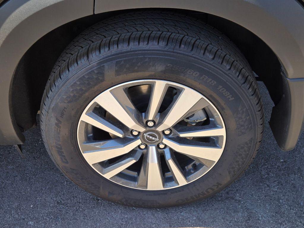 new 2025 Nissan Pathfinder car, priced at $40,130