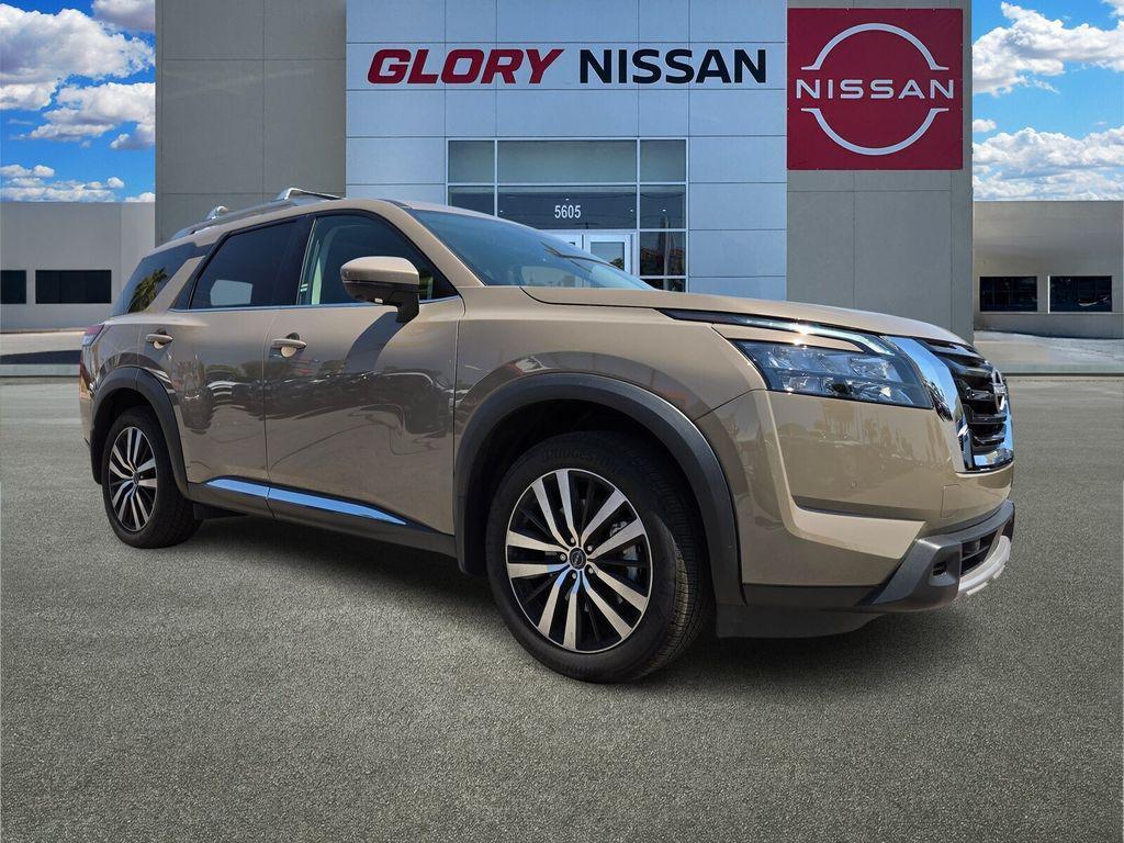 new 2025 Nissan Pathfinder car, priced at $46,727
