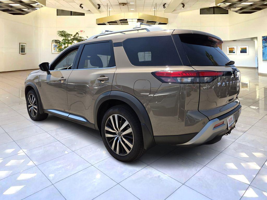 new 2025 Nissan Pathfinder car, priced at $46,727
