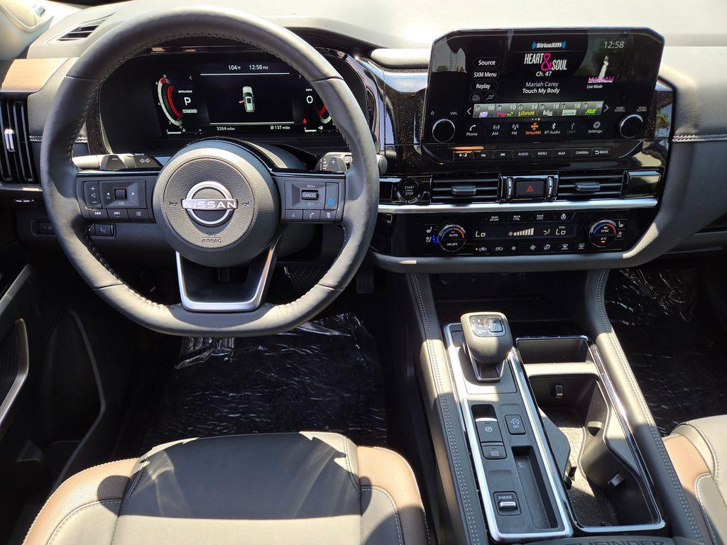 new 2025 Nissan Pathfinder car, priced at $46,727