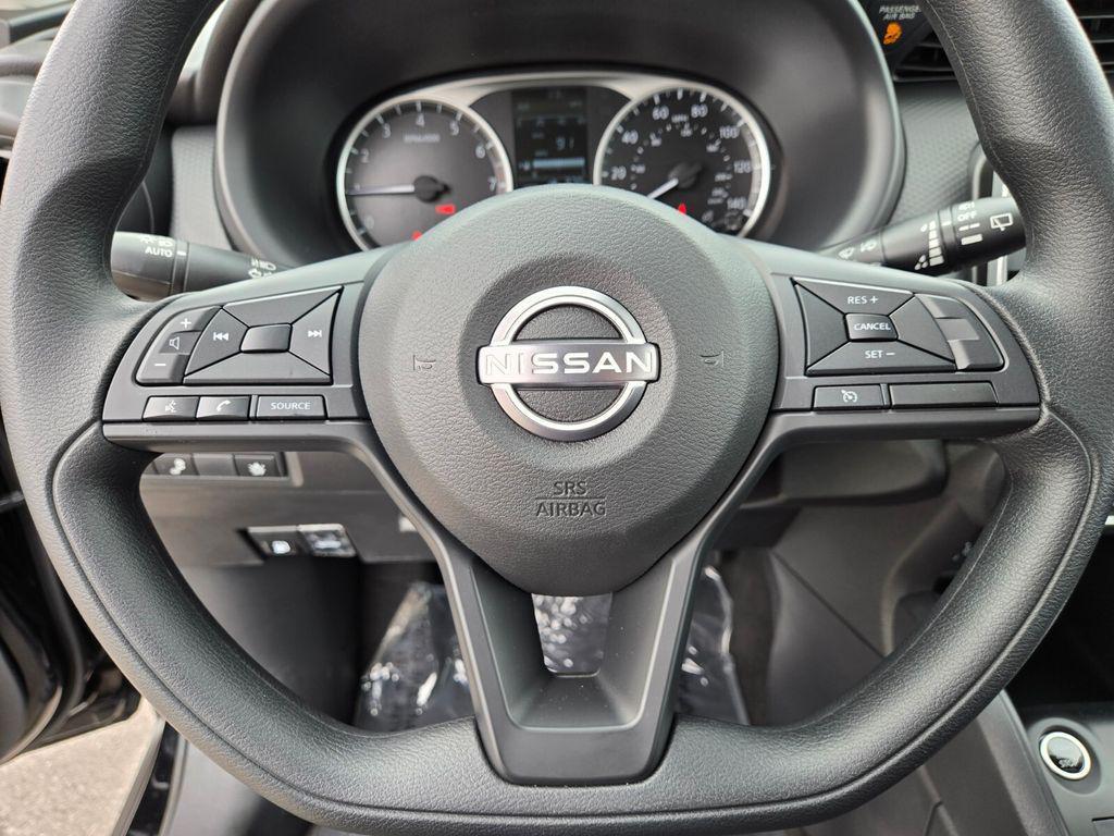 new 2025 Nissan Kicks car, priced at $21,560