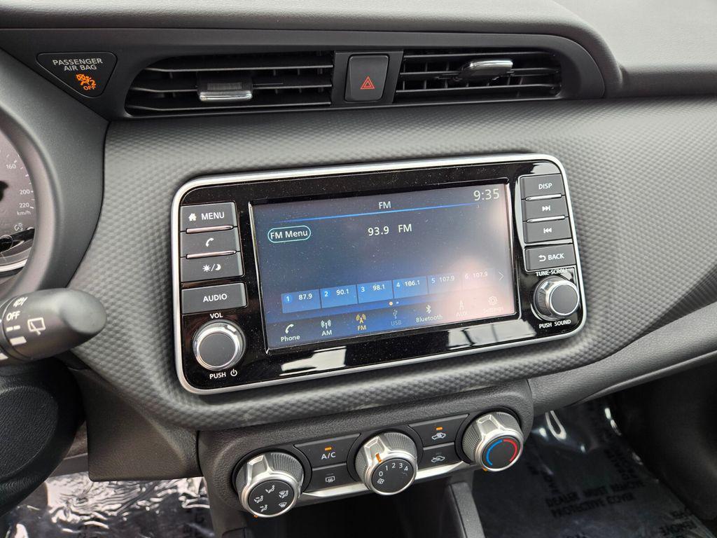 new 2025 Nissan Kicks car, priced at $21,560