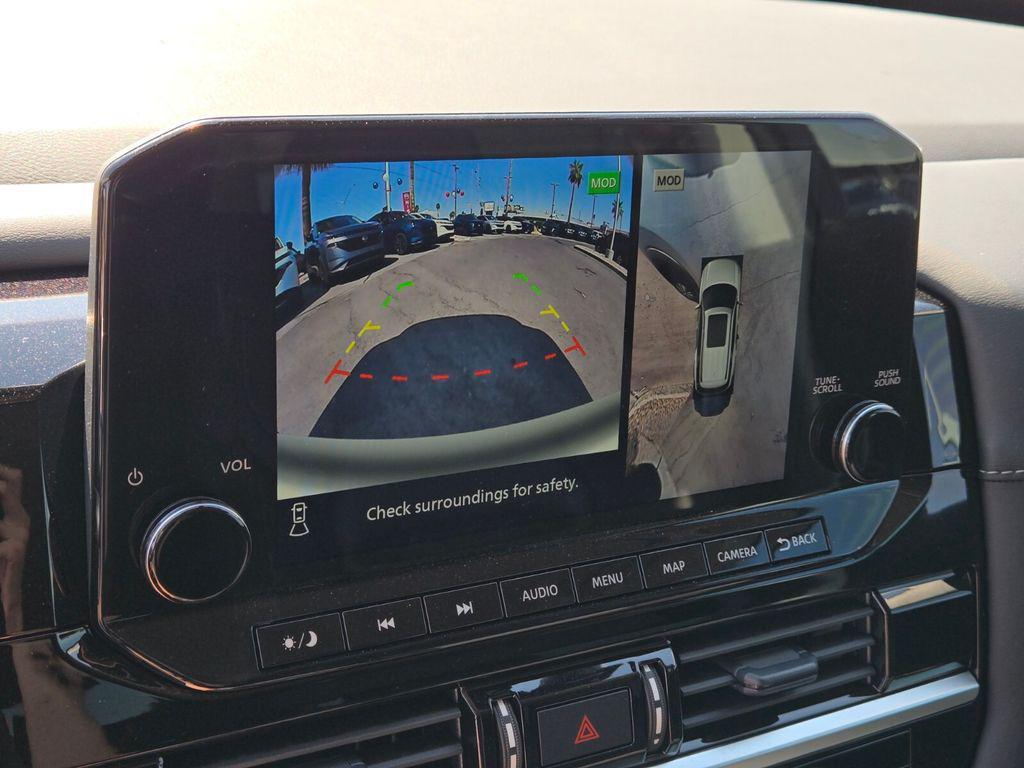 new 2025 Nissan Pathfinder car, priced at $42,403