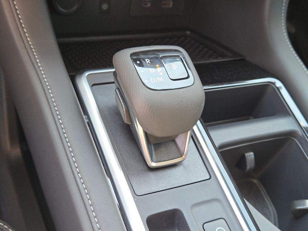 new 2025 Nissan Pathfinder car, priced at $42,403