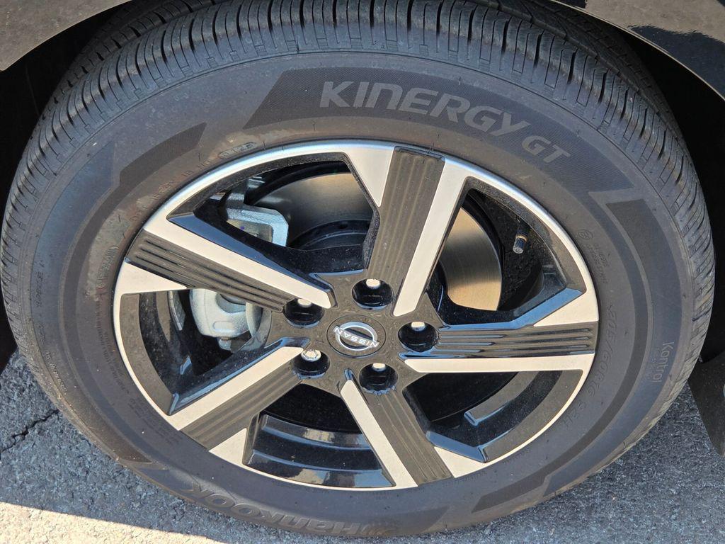 new 2025 Nissan Sentra car, priced at $22,132