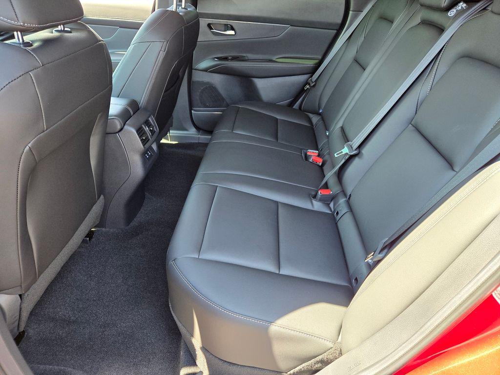 new 2025 Nissan Murano car, priced at $40,320
