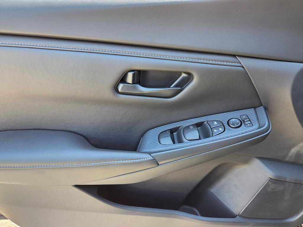 new 2025 Nissan Sentra car, priced at $21,702