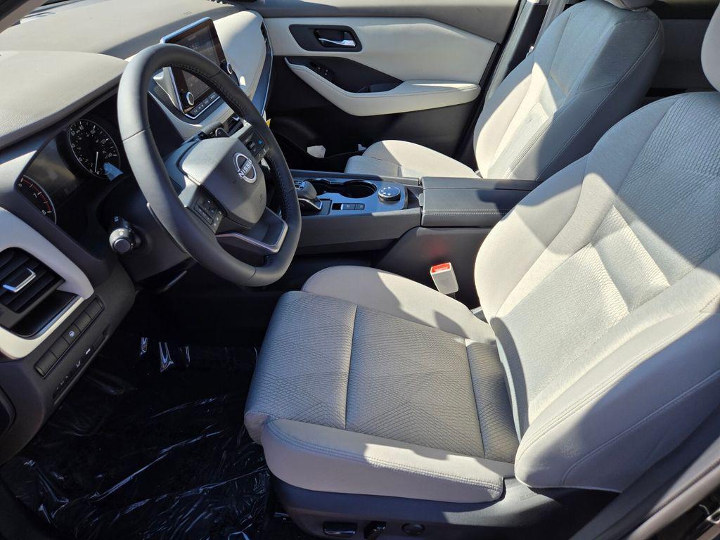new 2025 Nissan Rogue car, priced at $29,926