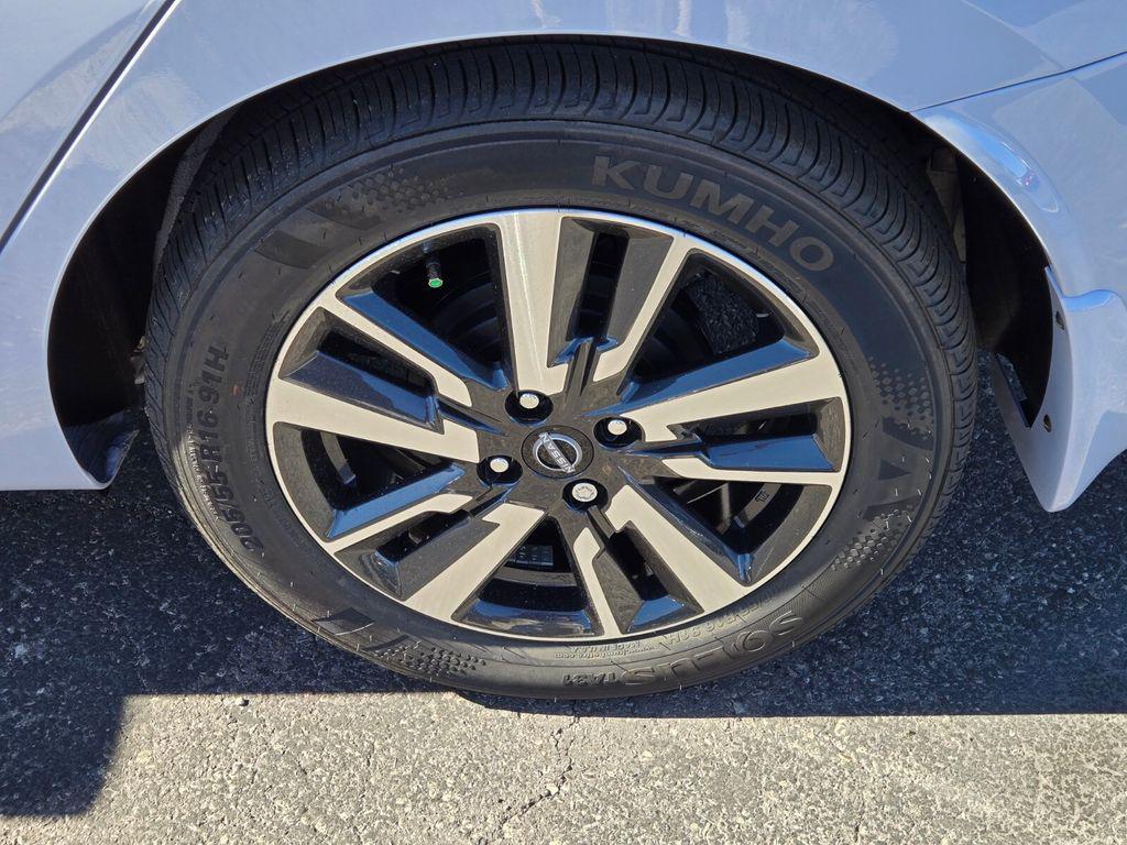 new 2025 Nissan Versa car, priced at $19,086