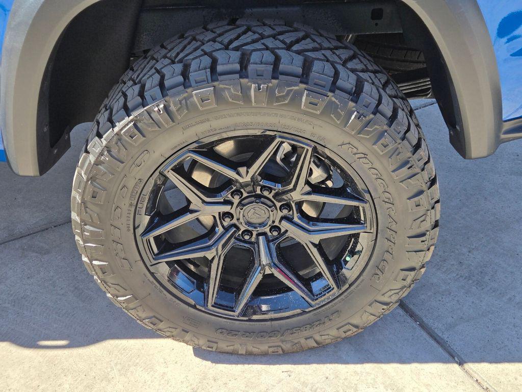 used 2024 Chevrolet Colorado car, priced at $39,000