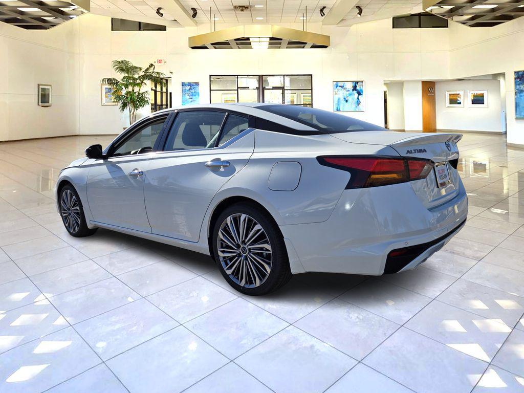 new 2025 Nissan Altima car, priced at $32,397