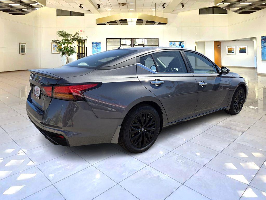 new 2025 Nissan Altima car, priced at $26,981