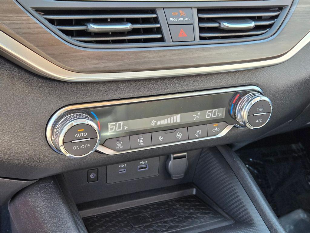 new 2025 Nissan Altima car, priced at $26,981