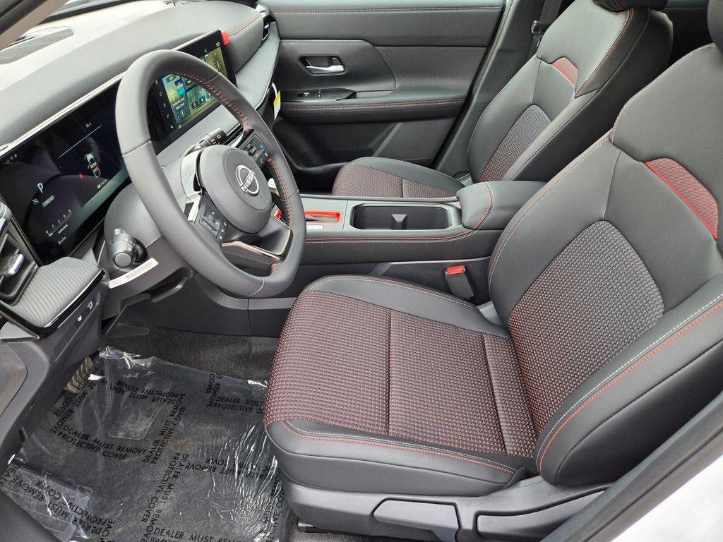 new 2025 Nissan Kicks car, priced at $25,447