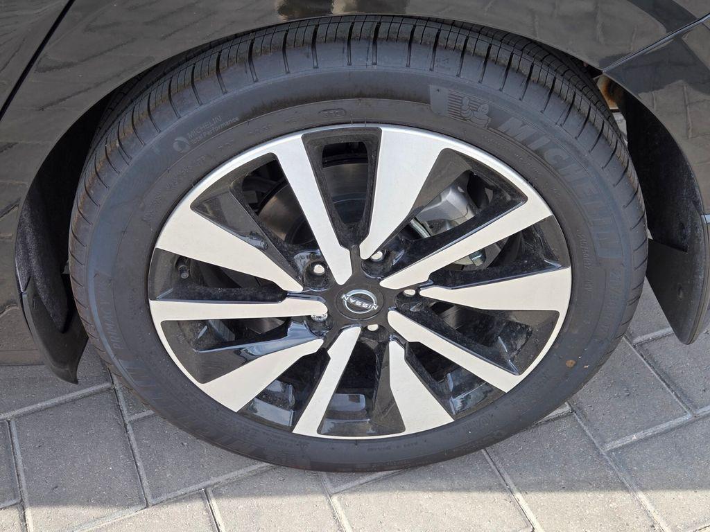 new 2025 Nissan Sentra car, priced at $25,191