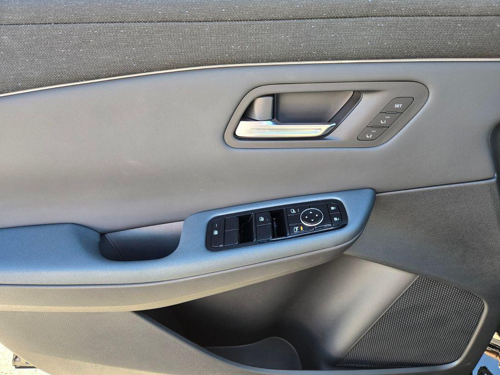 new 2026 Nissan Leaf car, priced at $41,665