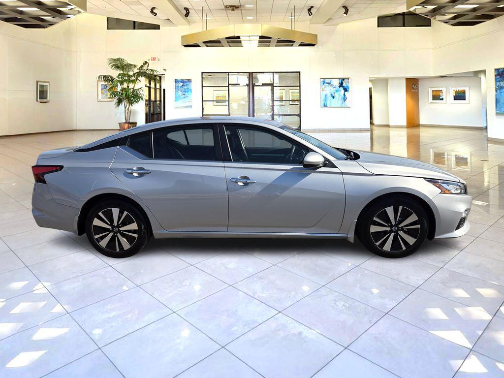 used 2022 Nissan Altima car, priced at $19,000