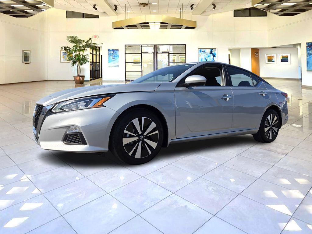 used 2022 Nissan Altima car, priced at $19,000