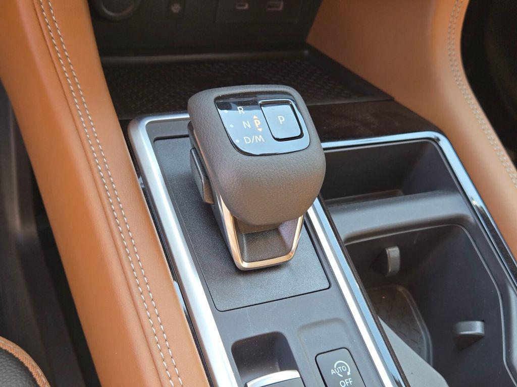 new 2025 Nissan Pathfinder car, priced at $49,351