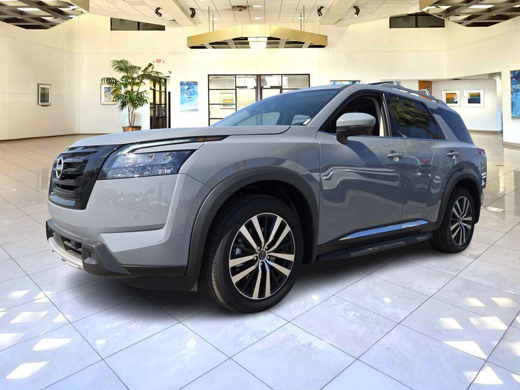 new 2025 Nissan Pathfinder car, priced at $49,351