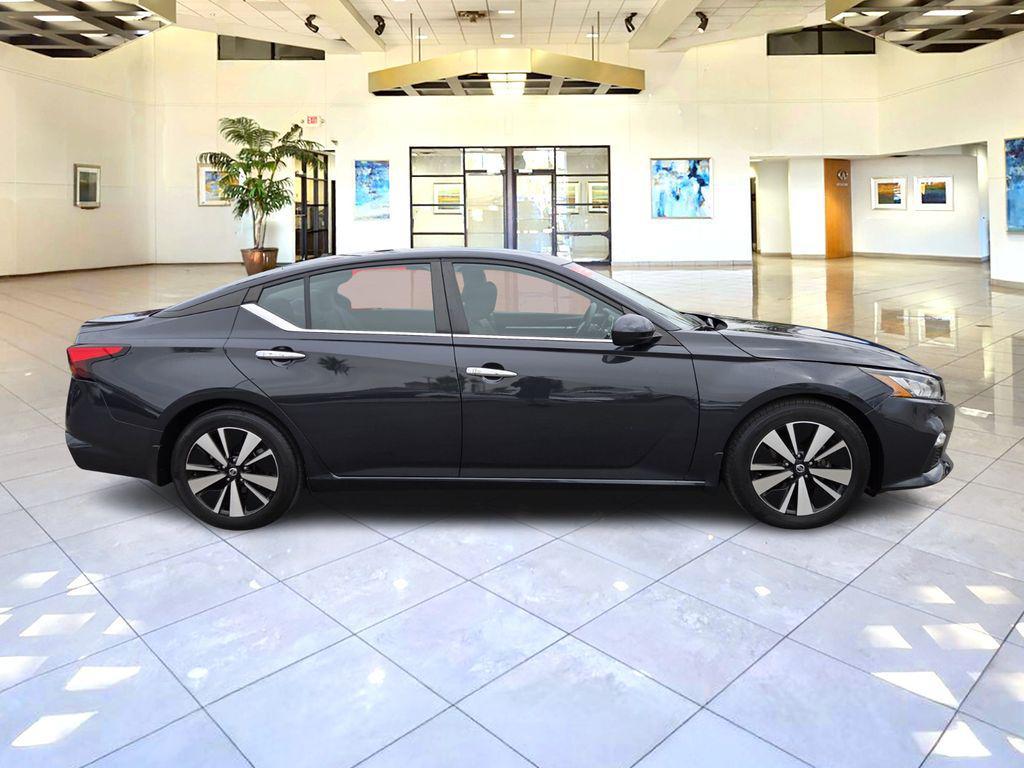 used 2022 Nissan Altima car, priced at $20,000