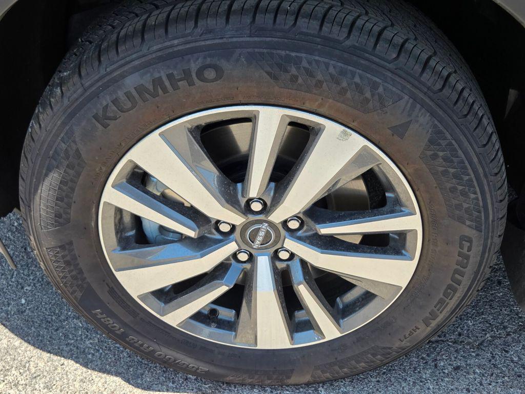 new 2025 Nissan Pathfinder car, priced at $40,130
