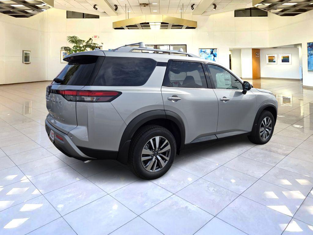 new 2025 Nissan Pathfinder car, priced at $41,922