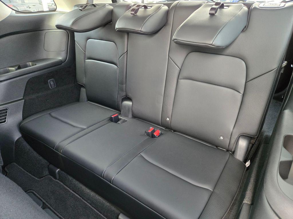 new 2025 Nissan Pathfinder car, priced at $41,922