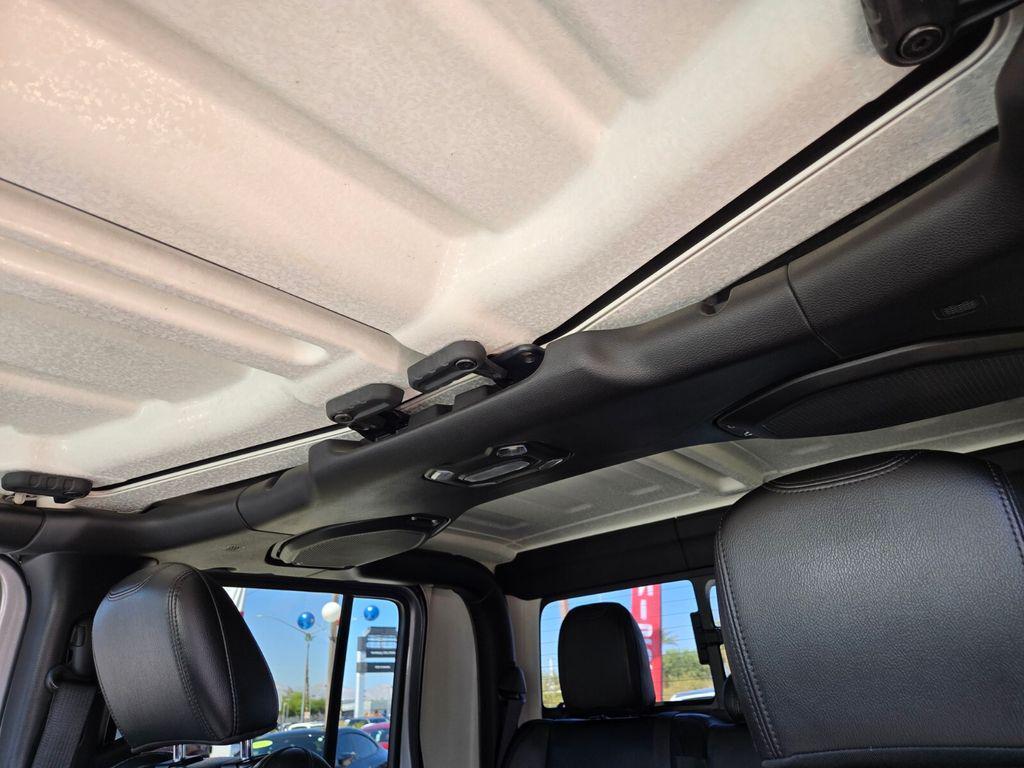 used 2020 Jeep Gladiator car, priced at $36,000