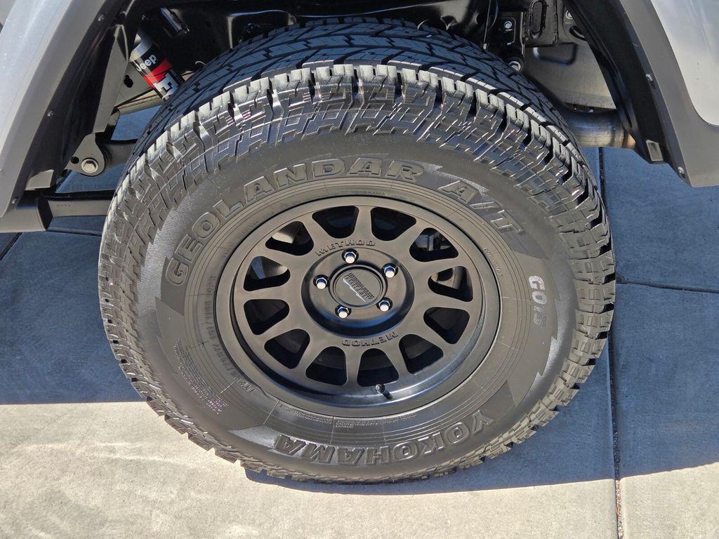 used 2020 Jeep Gladiator car, priced at $36,000