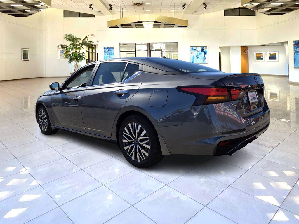 new 2025 Nissan Altima car, priced at $28,538