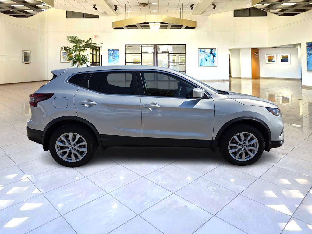 used 2022 Nissan Rogue Sport car, priced at $18,500
