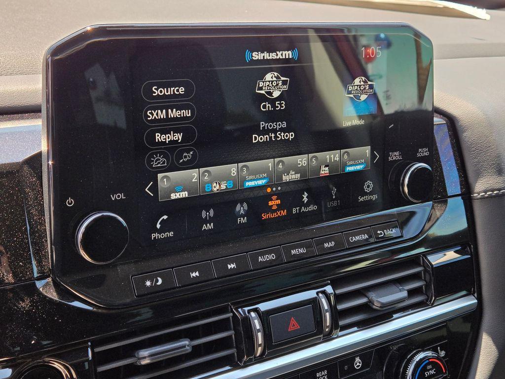 new 2025 Nissan Pathfinder car, priced at $40,513