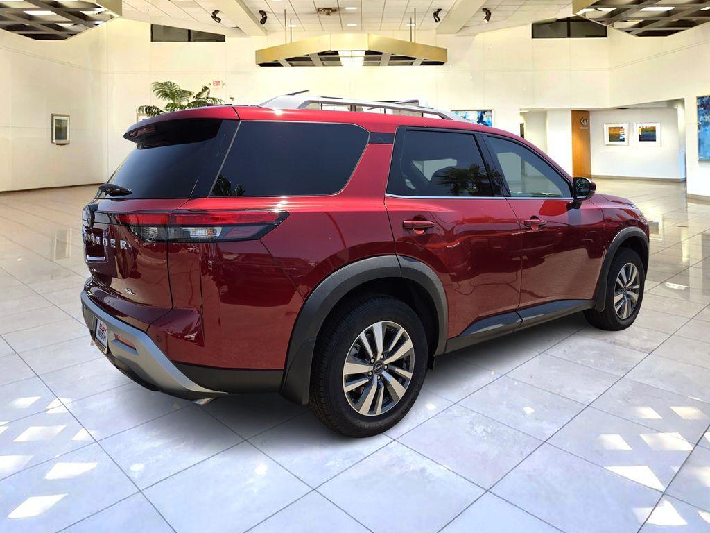 new 2025 Nissan Pathfinder car, priced at $40,513