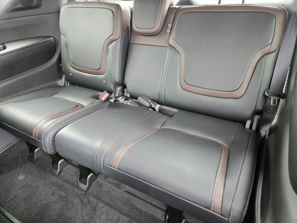new 2025 Nissan Armada car, priced at $64,337