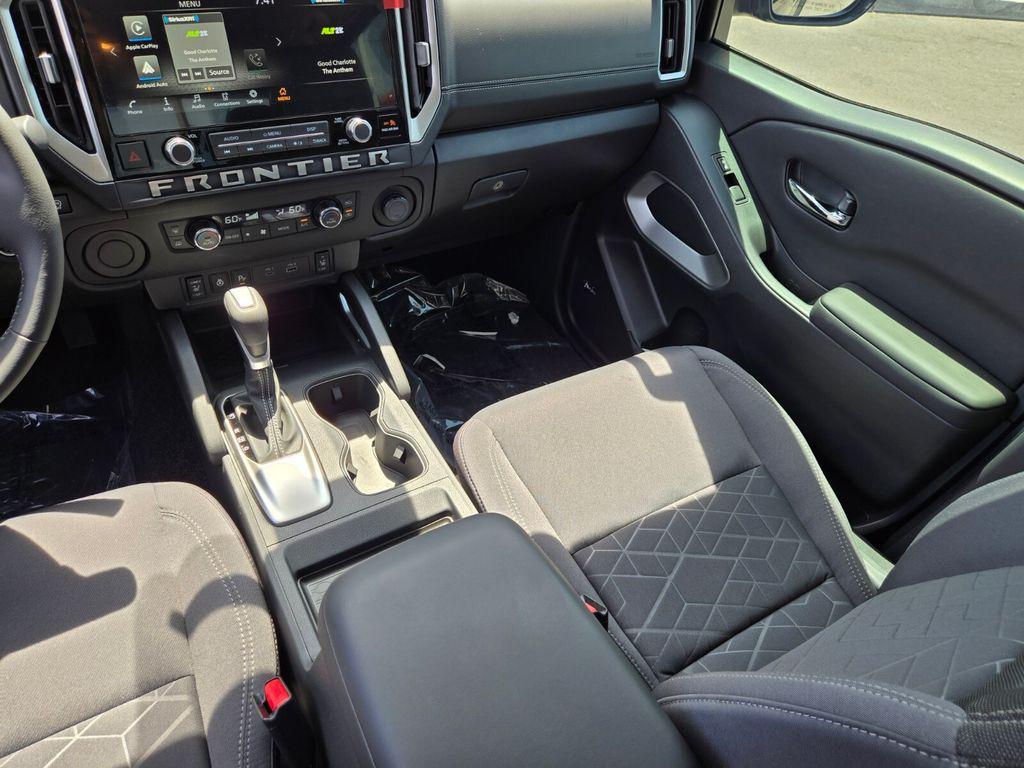 new 2025 Nissan Frontier car, priced at $32,923