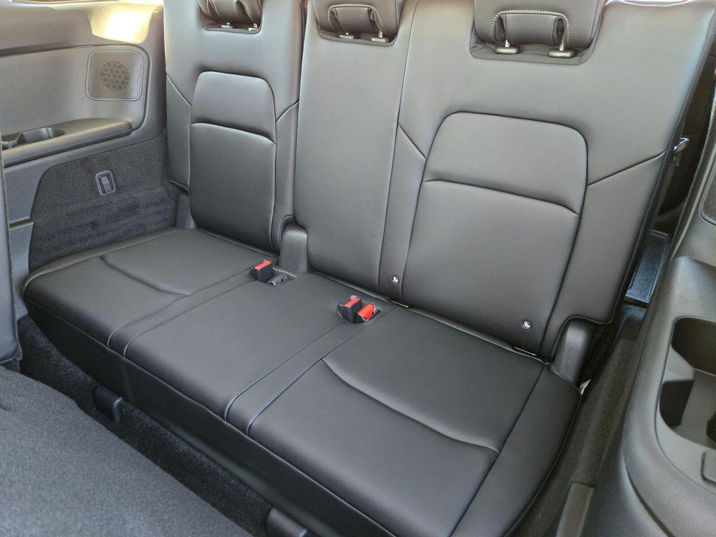 new 2025 Nissan Pathfinder car, priced at $44,267