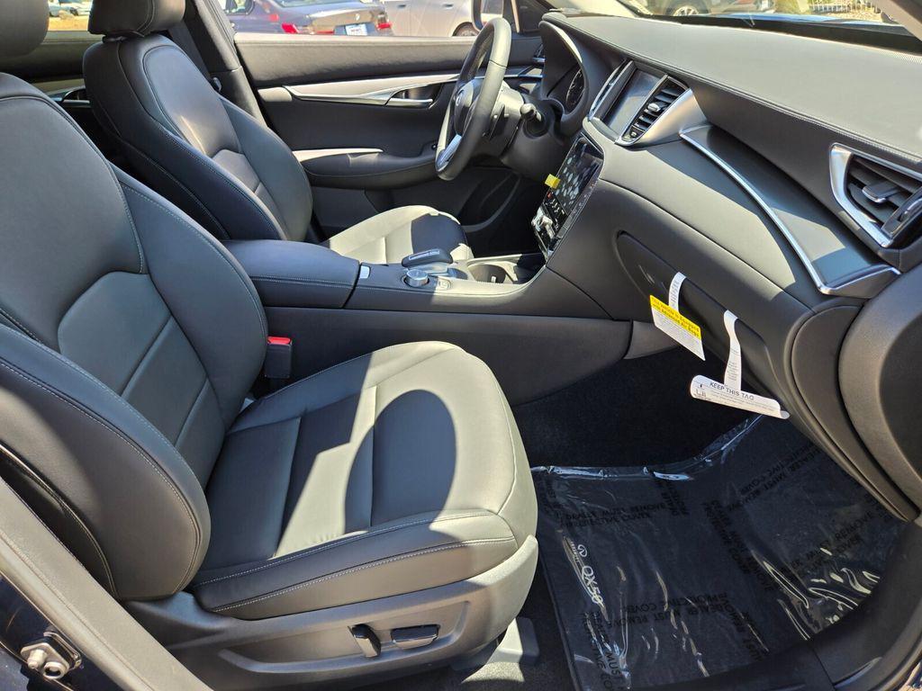 used 2025 INFINITI QX50 car, priced at $32,900