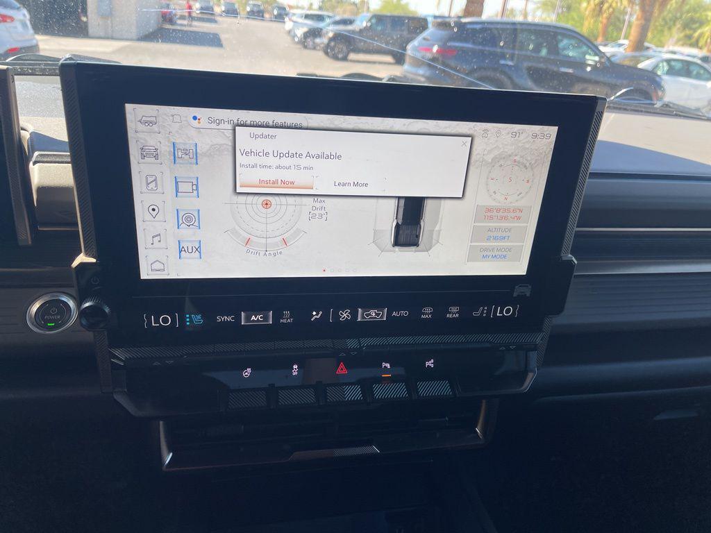 used 2024 GMC HUMMER EV Pickup car, priced at $85,000