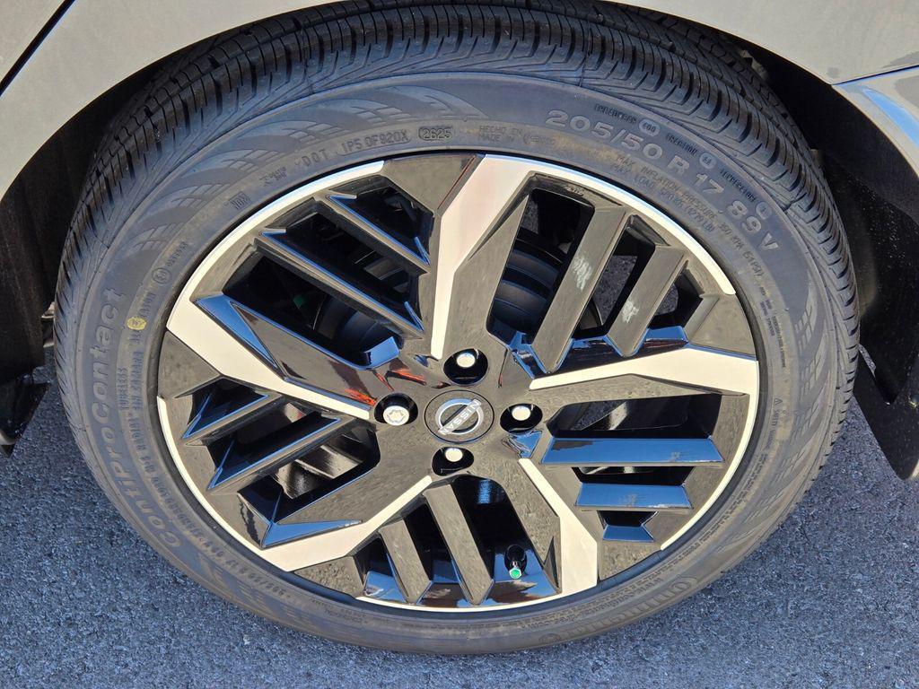 new 2025 Nissan Versa car, priced at $19,304