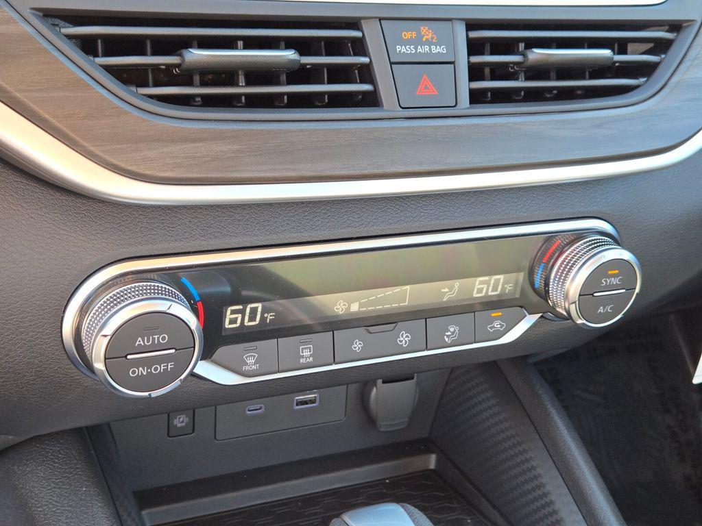 new 2025 Nissan Altima car, priced at $26,981